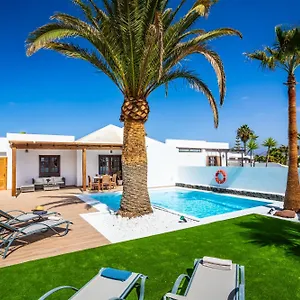 Axular With Heated Private Pool , Playa Blanca (Lanzarote) España